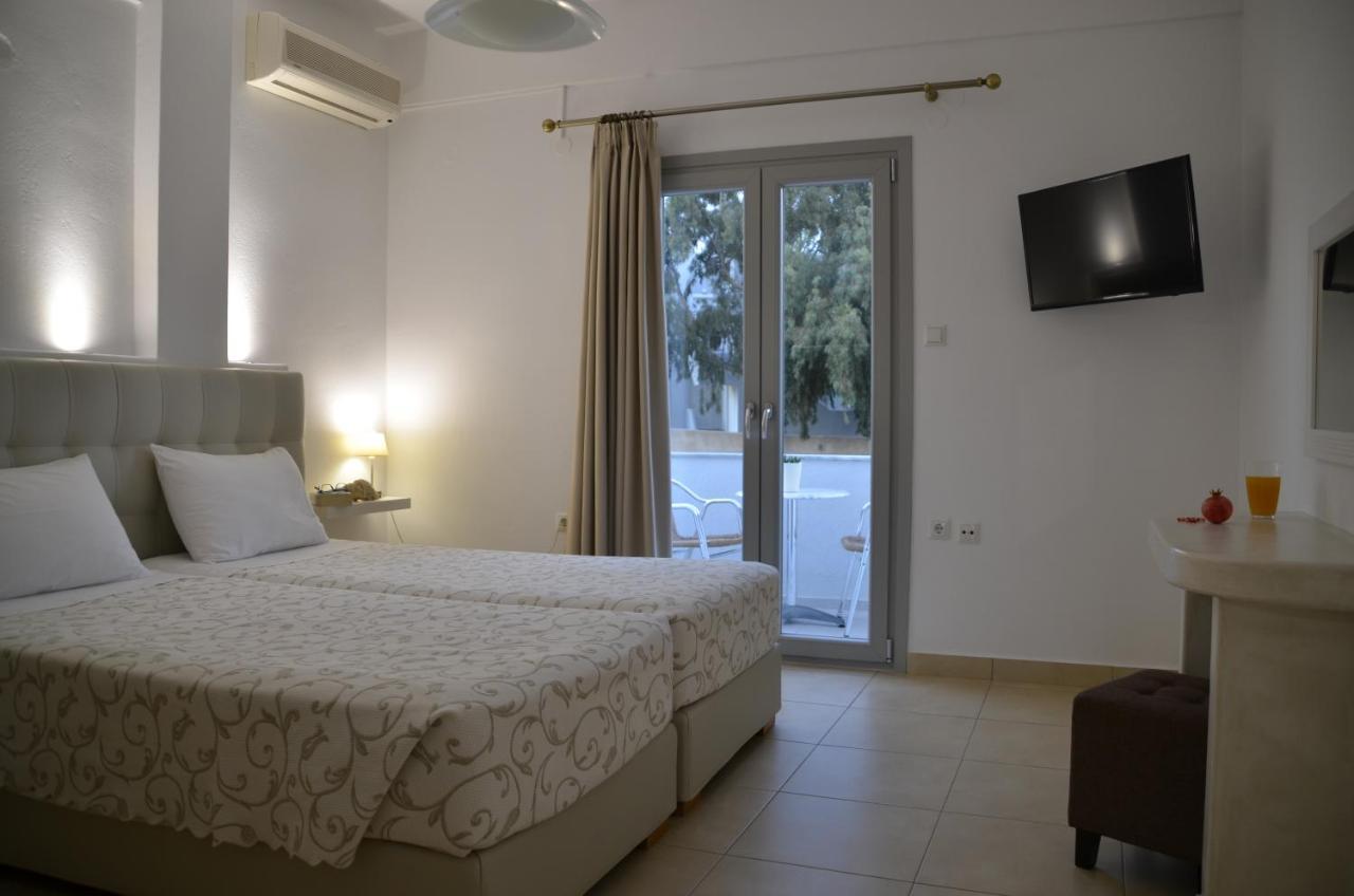Niovi Hotel Fira  Exterior foto